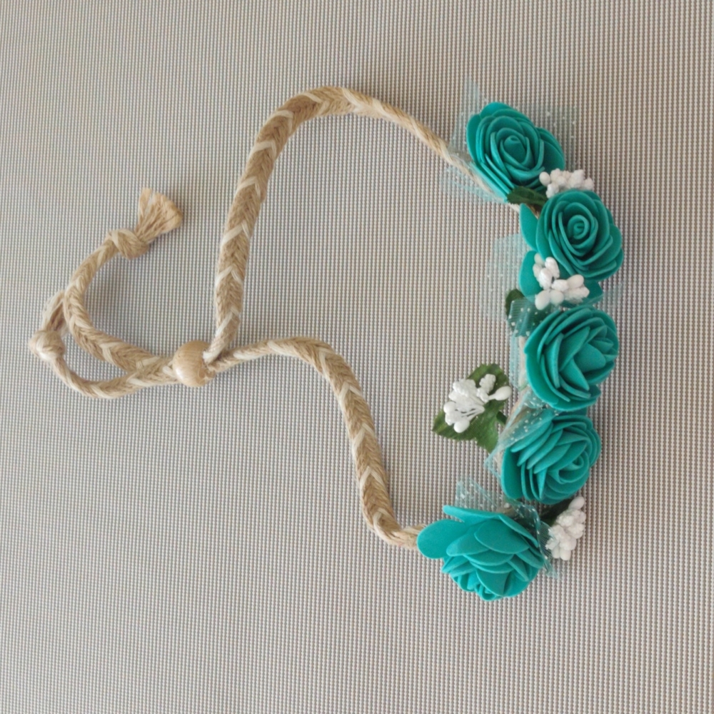 Flower head band